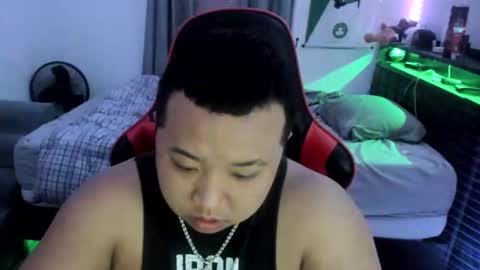 Snapshot of buffsexyman24 chatting on 03.09.25 buffsexyman24 online show from 03.09.25