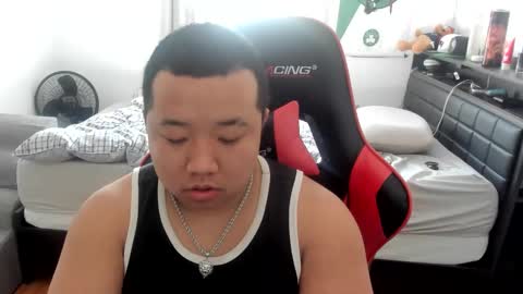 Snapshot of buffsexyman24 chatting on 03.09.25 buffsexyman24 online show from 03.09.25