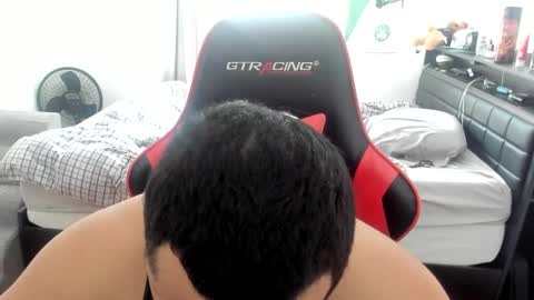 Snapshot of buffsexyman24 chatting on 03.10.25 buffsexyman24 online show from 03.10.25