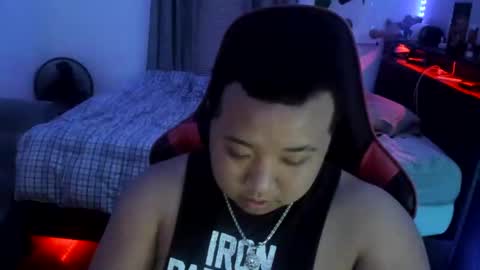 Snapshot of buffsexyman24 chatting on 03.12.25 buffsexyman24 online show from 03.12.25