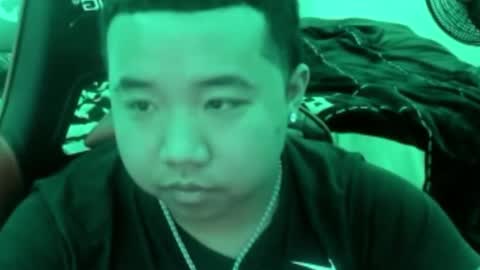 Snapshot of buffsexyman24 chatting on 01.15.26 buffsexyman24 online show from 01.15.26