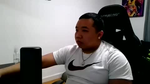 Snapshot of buffsexyman24 chatting on 03.05.26 buffsexyman24 online show from 03.05.26