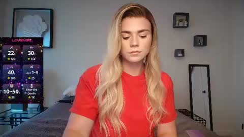 Snapshot of buitifulblonde chatting on 06.29.26 buitifulblonde online show from 06.29.26
