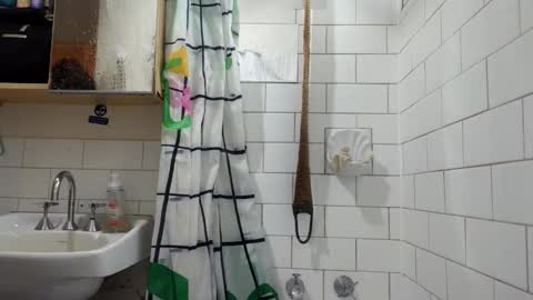 Snapshot of bukkakebae chatting on 11.07.25 bukkakebae online show from 11.07.25