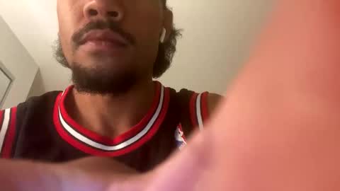 Snapshot of bulaboy27 chatting on 01.30.25 meaty man online show from 01.30.25