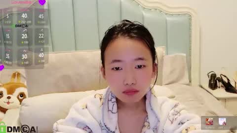 Sandy----xx online show from 12.19.25