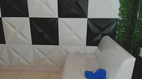 bull_cam online show from 10.04.25