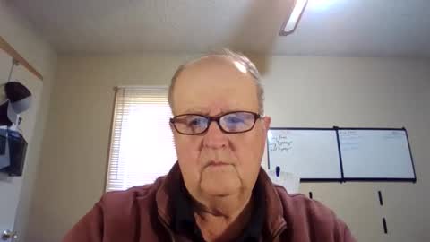 Snapshot of bullfrogg5050 chatting on 11.10.25 bullfrogg5050 online show from 11.10.25