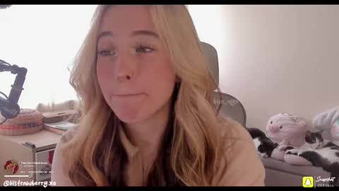 Snapshot of bun_nyx chatting on 02.03.26 online show from 02.03.26