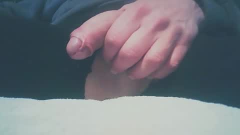 Snapshot of bundy2016 chatting on 02.12.25 Dutch cock online show from 02.12.25