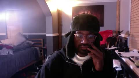 Snapshot of bungalowentertainment chatting on 11.28.25 Bungalow Entertainment online show from 11.28.25