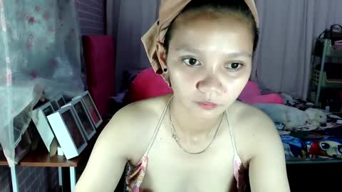 Snapshot of bunny_flower18 chatting on 12.12.24 bunny_flower18 online show from 12.12.24