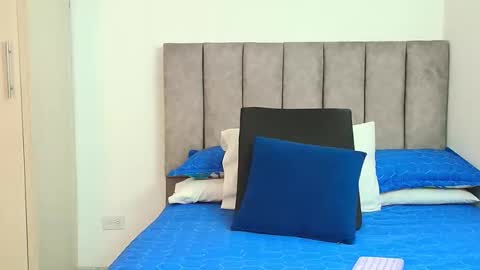 Carolina online show from 10.09.25