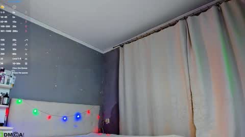 Snapshot of bunny_wetty chatting on 12.21.25 ruslana online show from 12.21.25