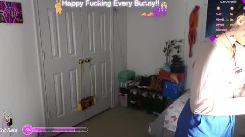 Snapshot of bunnycheekz chatting on 02.09.25 Tokki bunny online show from 02.09.25