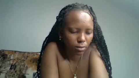 bunnydiva_ online show from 04.30.26