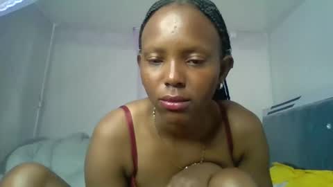 Snapshot of bunnydiva_ chatting on 05.11.26 bunnydiva_ online show from 05.11.26