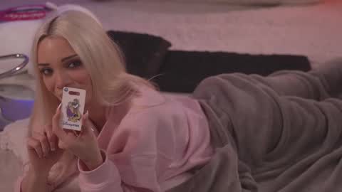 Stella online show from 03.02.25