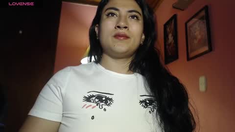 bunnyEmilyR0s33 online show from 12.19.24