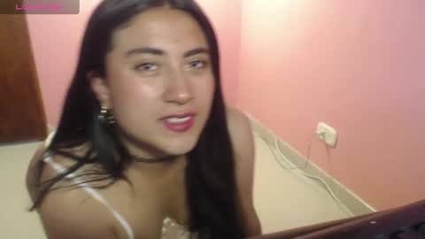 bunnyEmilyR0s33 online show from 01.21.25