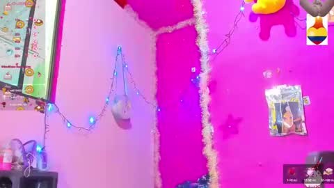 Snapshot of bunnygirl98 chatting on 01.18.25 BARBYCHOCOLAT online show from 01.18.25