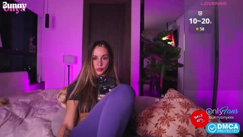 Stephanie   Next stream TUESDAY   6pm  PDT online show from 11.03.25