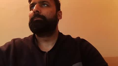 Snapshot of burlymonster chatting on 01.09.25 Hairy Arabian online show from 01.09.25