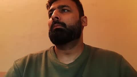 Snapshot of burlymonster chatting on 01.12.25 Hairy Arabian online show from 01.12.25