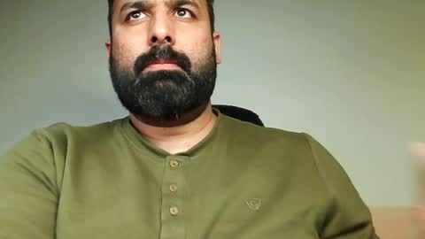 Snapshot of burlymonster chatting on 01.17.25 Hairy Arabian online show from 01.17.25