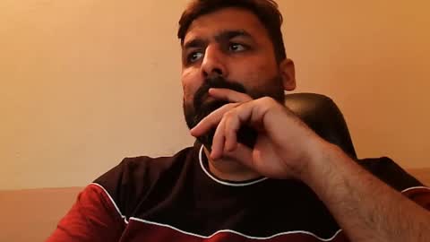 Snapshot of burlymonster chatting on 01.24.25 Hairy Arabian online show from 01.24.25