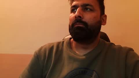 Snapshot of burlymonster chatting on 01.27.25 Hairy Arabian online show from 01.27.25