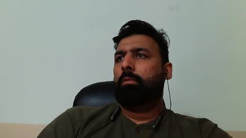 Snapshot of burlymonster chatting on 02.04.25 Hairy Arabian online show from 02.04.25