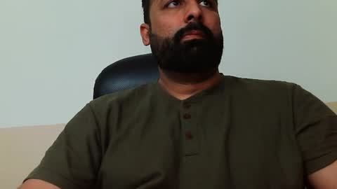 Snapshot of burlymonster chatting on 02.05.25 Hairy Arabian online show from 02.05.25