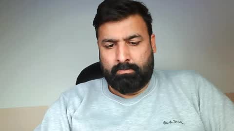 Snapshot of burlymonster chatting on 02.09.25 Hairy Arabian online show from 02.09.25