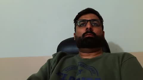 Snapshot of burlymonster chatting on 02.12.25 Hairy Arabian online show from 02.12.25