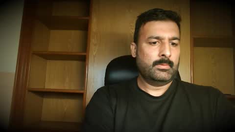 Snapshot of burlymonster chatting on 10.15.25 Hairy Arabian online show from 10.15.25