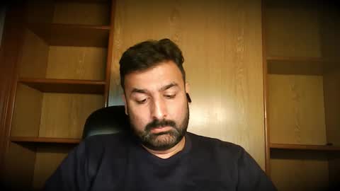 Snapshot of burlymonster chatting on 11.06.25 Hairy Arabian online show from 11.06.25