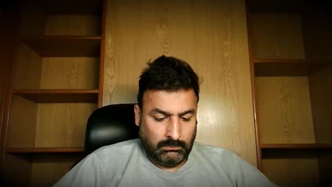 Snapshot of burlymonster chatting on 11.14.25 Hairy Arabian online show from 11.14.25