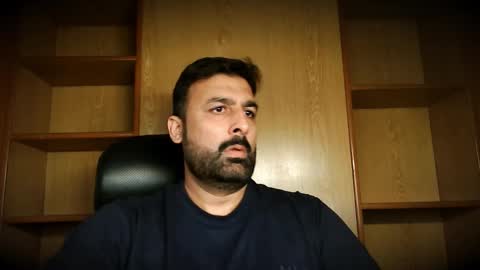 Snapshot of burlymonster chatting on 11.17.25 Hairy Arabian online show from 11.17.25