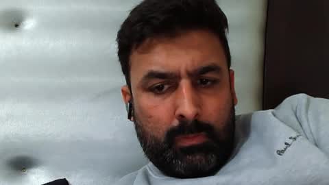 Snapshot of burlymonster chatting on 12.01.25 Hairy Arabian online show from 12.01.25