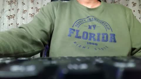 Hairy Arabian online show from 01.10.26