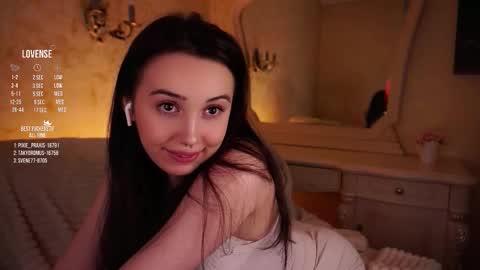 Jessica online show from 10.25.25