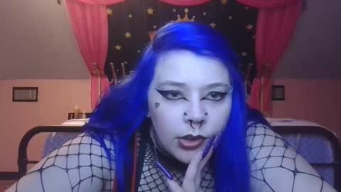 Snapshot of burnthemail chatting on 10.19.25 lilly online show from 10.19.25