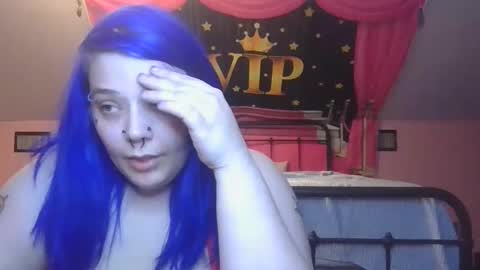 Snapshot of burnthemail chatting on 11.14.25 lilly online show from 11.14.25