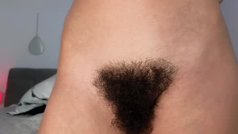 Larisa online show from 01.17.25