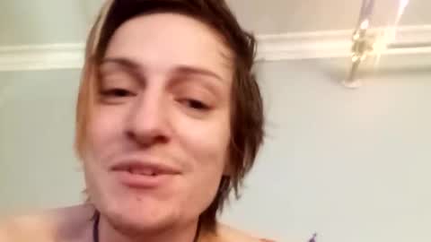 Snapshot of bushwitch chatting on 03.30.26 Hedge online show from 03.30.26