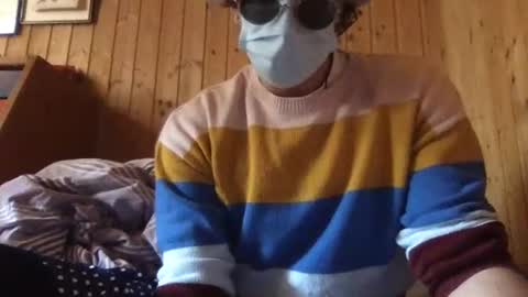 Snapshot of bussybinge chatting on 03.08.25 bussybinge online show from 03.08.25