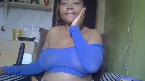 busty kenzi online show from 04.30.26