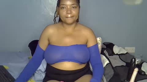busty kenzi online show from 05.26.26