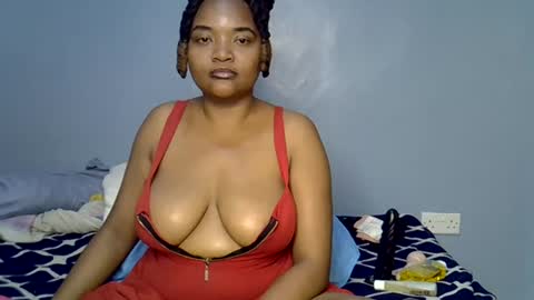 busty kenzi online show from 07.24.26